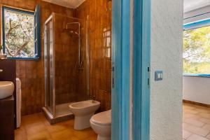 Et badeværelse på Villa Mario & Anna Carloforte + 30 billeder