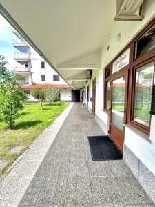 Budova, kde se apartmán nachází