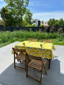 Κήπος έξω από το Villa Bianca