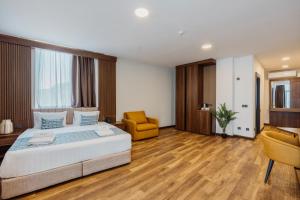 Gallery image of Hotel Navi in Batumi