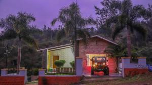 Fotografie z fotogalerie ubytování Rain Rock Villa v destinaci Yercaud