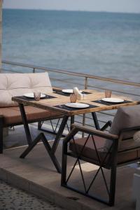 Gallery image of Golden Beach by ShamBaku in Baku