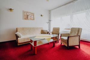 Posedenie v ubytovaní OSW Moszczeniczanka