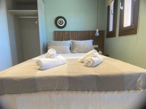 Postel nebo postele na pokoji v ubytování Αura Luxury Apartments