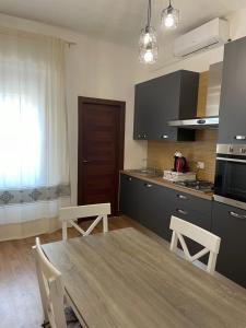 Kuchyň nebo kuchyňský kout v ubytování Casa Balai