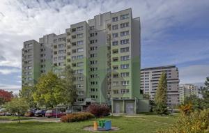 Budova, v ktorej sa apartmán nachádza