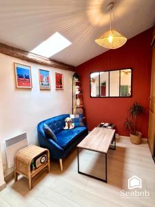 Χώρος καθιστικού στο Little Nest - Old Town - Breakfast - Wifi - AC