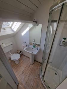 Koupelna v ubytování Mardan House B&B