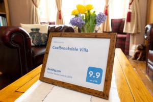 Coalbrookdale Villa的休息区