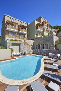 Πισίνα στο ή κοντά στο Mystery Skiathos Luxury Residence