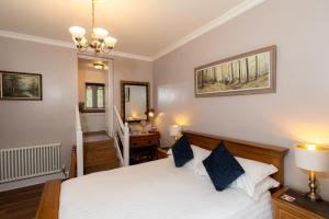 Coalbrookdale Villa客房内的一张或多张床位