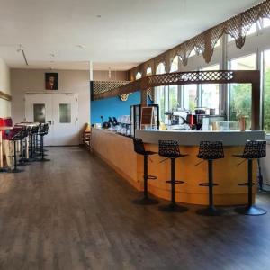 Restoran või mõni muu söögikoht majutusasutuses Hindu Monastery - Shree Peetha Nilaya Ashram