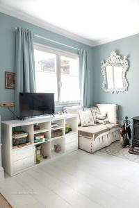 Μια τηλεόραση ή/και κέντρο ψυχαγωγίας στο Beatrice Cottage