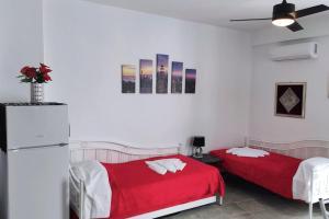 Postel nebo postele na pokoji v ubytování Faros Sea View - Sifnos
