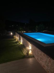 Gallery image of RELAXING POOL HOUSE IN LAGONISI 2 in Kalívia Thorikoú