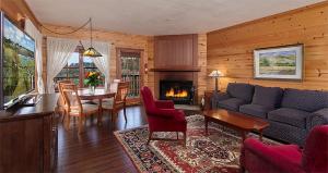 Χώρος καθιστικού στο Stanford Inn & Resort on the Mendocino Coast