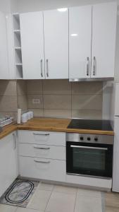 Eldhús eða eldhúskrókur á Apartman Summer