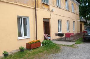 Tòa nhà nơi căn hộ tọa lạc