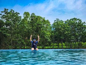 和平Ben's house lương sơn hoà bình的相册照片