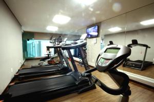 Academia e/ou comodidades em BH Raja Hotel