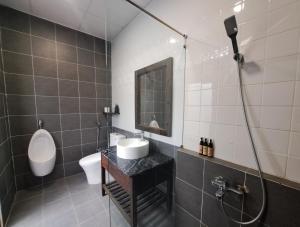Koupelna v ubytování La nho House + 23 fotografií