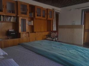 Postel nebo postele na pokoji v ubytování Julay Guest House
