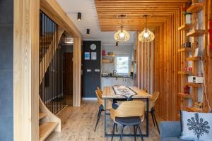 Kuchyňa alebo kuchynka v ubytovaní Biathlon Park - Apartament VIP