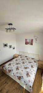Postel nebo postele na pokoji v ubytování Sea View apartment, Morsky Bryag + 18 fotografií