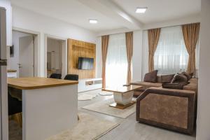 TV a/nebo společenská místnost v ubytování Apartman Jelena