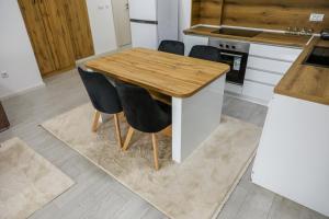 Kuchyň nebo kuchyňský kout v ubytování Apartman Jelena