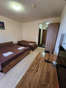 Imagen de la galería de Акра-Ф, en Chernomorets 63 fotos más