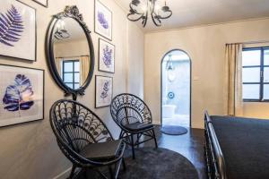 Foto Bangkokis asuva majutusasutuse Beautiful 3 Bedroom Baroque House near Asoke BTS galeriist +13 fotot