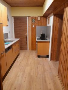 Eldhús eða eldhúskrókur á Apartment Gerald
