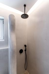 Gambar di galeri bagi Marble Arch Apartments di Naxos Chora