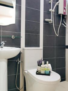 Ένα μπάνιο στο Cameron Brinchang 5 Min to Centrum 12pax Duplex Shophouse by City Home Empire