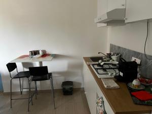 Kuchyň nebo kuchyňský kout v ubytování Appartamento AmareTrani