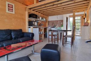 Η κουζίνα ή μικρή κουζίνα στο Studio dans village idyllique entre mer et vignes