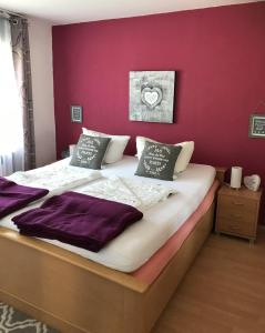 Postel nebo postele na pokoji v ubytování Golfhues-Simone-Ferienwohnung-EG