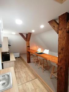 Kuchyň nebo kuchyňský kout v ubytování Apartmán Nelli