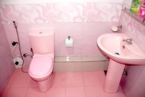 Ένα μπάνιο στο Brave Villa +40 φωτογραφίες