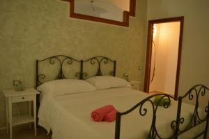 Giường trong phòng chung tại St. Joseph Apartment