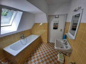 Ένα μπάνιο στο Villa auf dem Kolberg +11 φωτογραφίες