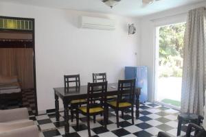 Galeriebild der Unterkunft Hertiage Blue Vila in Mahabalipuram