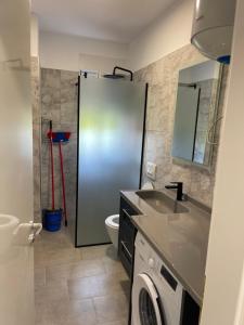 MargjonajS3 Apartment 1的相册照片 更多1张照片