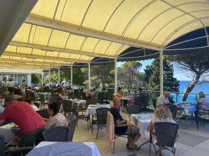 Restaurace v ubytování CORPUS A - Hotel Albatros
