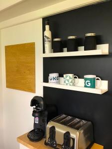 VUE LAC LODGES的咖啡和沏茶工具