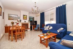 Χώρος καθιστικού στο CASA EL PRADO con Piscina y Aparcamiento