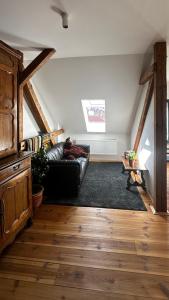 Гостиная зона в Ruhige-Moderne Wohnung mit Burgblick