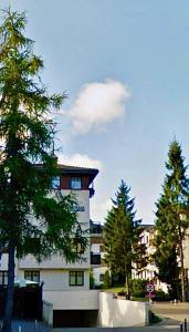 Budova, v ktorej sa apartmán nachádza