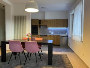 Cuina o zona de cuina de Veralto - Modern Suite with Como Lake view
